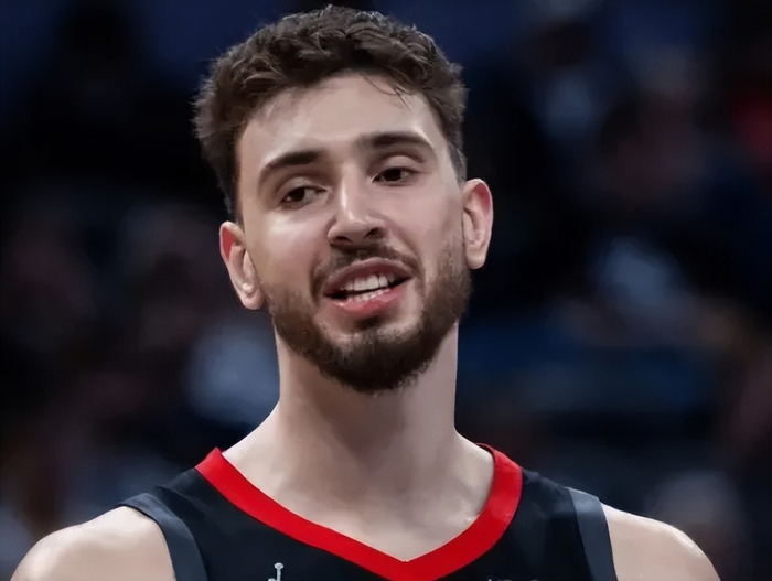 开云官方网站-火箭3小将让人绝望！申京谢泼德狂铁还防不住，阿门莽夫无脑冲！|阿尔佩伦-申京|休斯敦火箭队|NBA常规赛|夏洛特黄蜂队|nba_新浪体育_新浪新闻