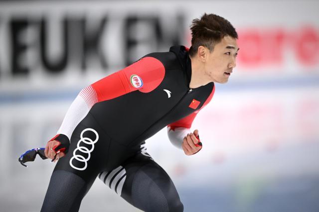 开云官方网站-破场地纪录夺冠 高亭宇速滑世界杯500米封王